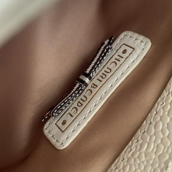 Mini Henri Bendel Crossbody bag - Picture 9 of 10